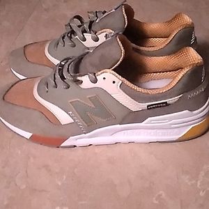 New balance 997H